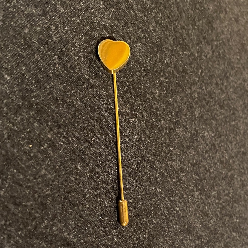 Gold Tone Heart Stick Pin
